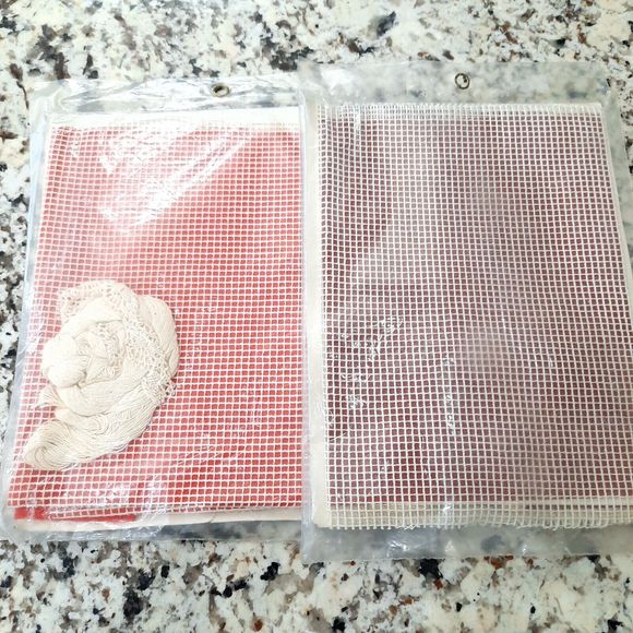 Creations Net Darning Kits Christmas Angel Stocking #944 & Welcome Sign #962 - Picture 4 of 4